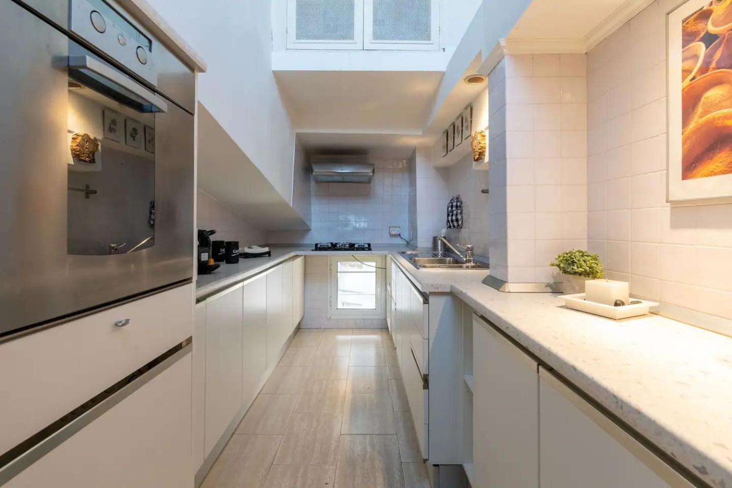 15 Min From Piazza Venezia Skyline Sanctuary In Trastevere Εξωτερικό φωτογραφία